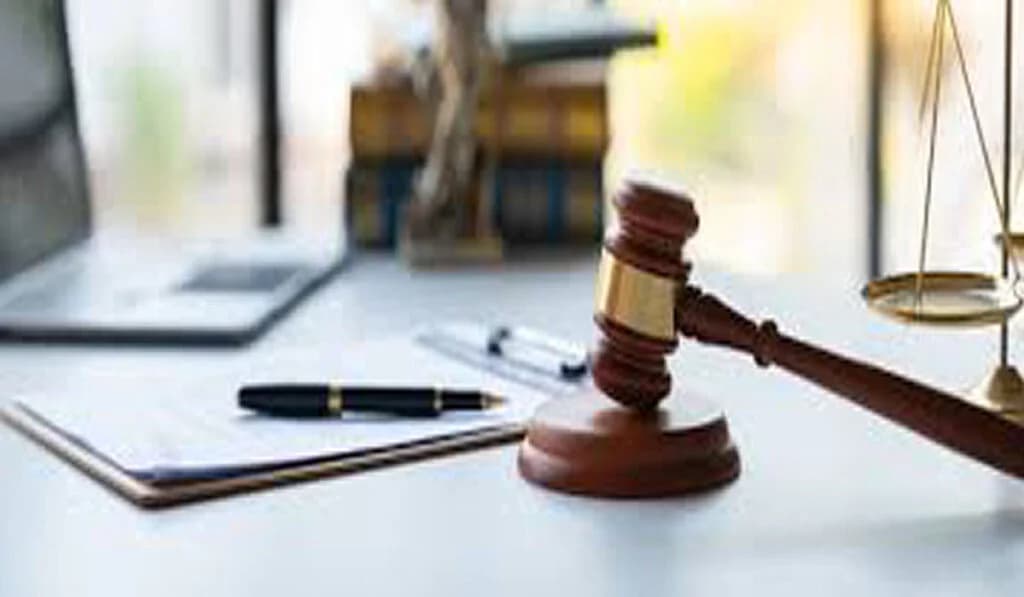 Course in Commercial and Business Contracts